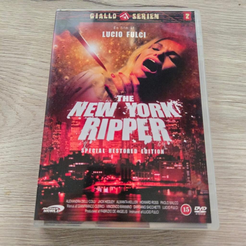 New York Ripper (4 HALEN = 3 BETALEN), Alle leeftijden, Ophalen of Verzenden, Zo goed als nieuw
