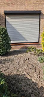 Rolluik met elektrische bediening, Doe-het-zelf en Verbouw, Rolluiken, Gebruikt, 100 tot 150 cm, Ophalen of Verzenden, Elektrische bediening