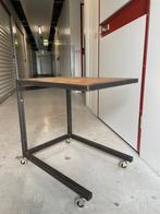 Industrial Table with Wheels – Steel & Wood, 45 tot 60 cm, Gebruikt, Industrieel, Rechthoekig