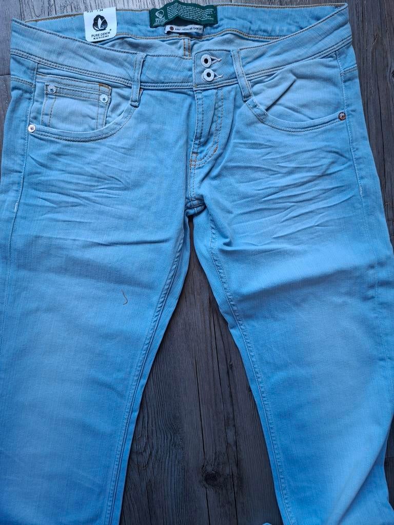 KUYICHI Amy shoecut jeans W31 L34, Blauw, KUYICHI, Nieuw, Ophalen of Verzenden