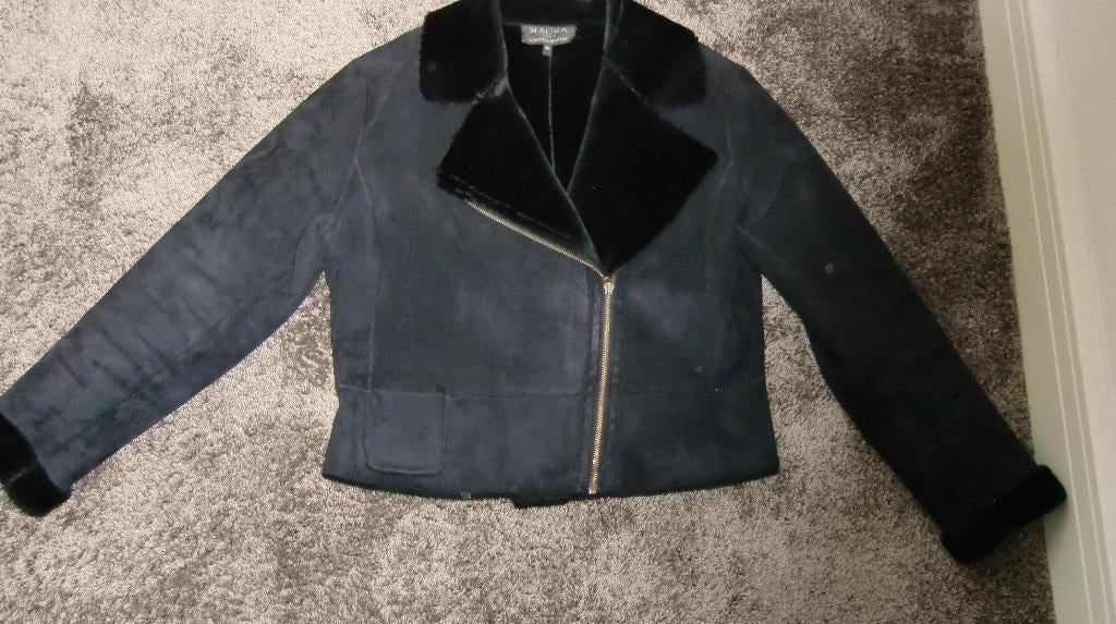 Suède-look kort jasje  Maura by Claudia Sträter  maat 40, Maat 38/40 (M), Zwart, Ophalen of Verzenden, Zo goed als nieuw