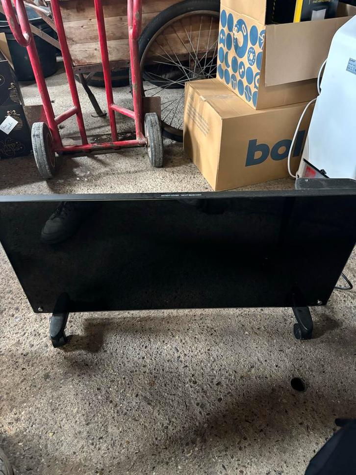 Kleine mobiele verwarming - Draagbare kachel, Doe-het-zelf en Verbouw, Verwarming en Radiatoren, Gebruikt, Kachel, 800 watt of meer