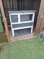 Kunststof konijnenhok, Dieren en Toebehoren, Ophalen, 110 cm of meer, Zo goed als nieuw, 90 cm of meer