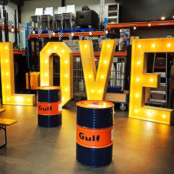 TE KOOP: Gulf Olievat Olieton, Hobby en Vrije tijd, Feestartikelen | Verhuur, Nieuw, Overige, Ophalen