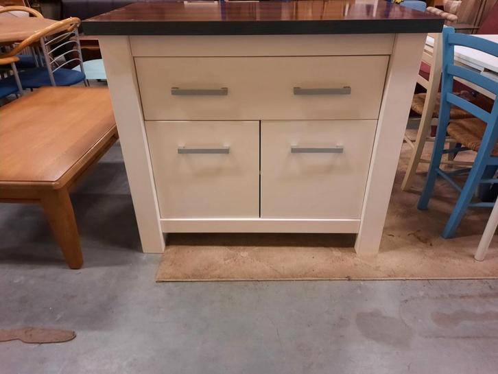 Robuuste Commode TWF. Wit met bruin blad., Huis en Inrichting, Kasten | Dressoirs, Gebruikt, 100 tot 150 cm, 50 tot 75 cm, Met lade(s)