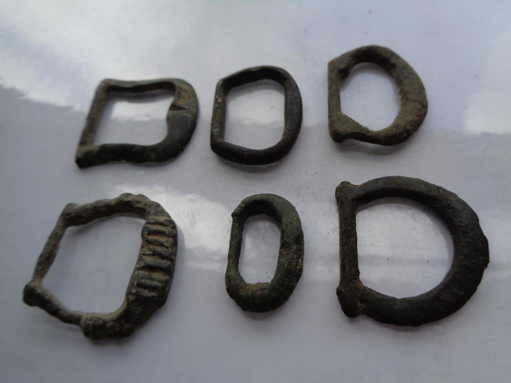 Lot Middeleeuwse Gespen, Antiek en Kunst, Ophalen of Verzenden