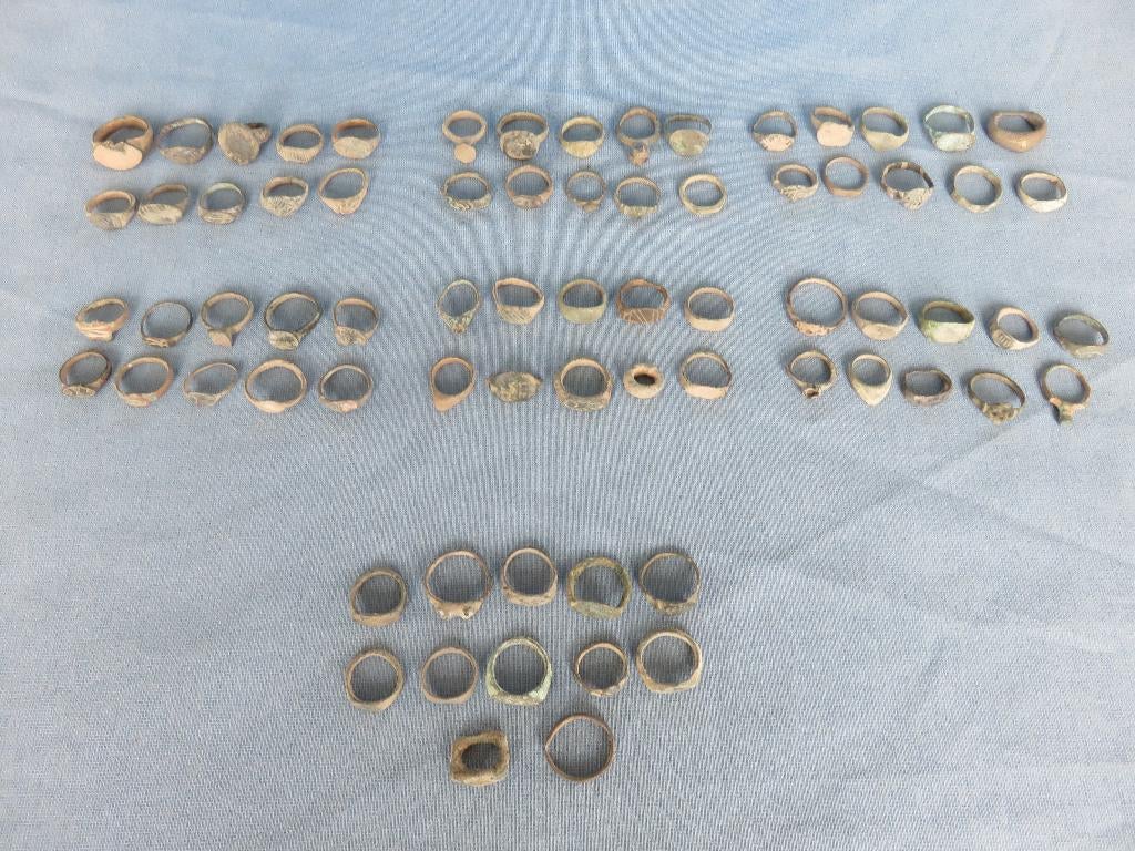 Archeologische (zegel) ringen in brons - bodemvondsten, Ophalen of Verzenden, Brons, Ring