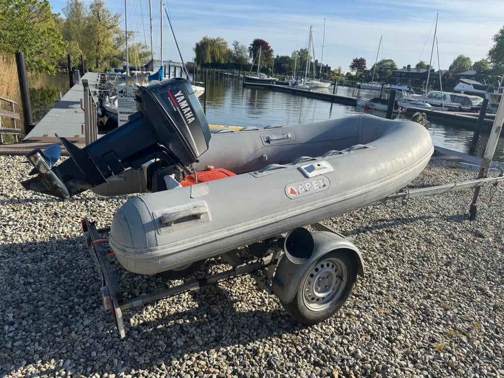 Apex 270 Rib met 25 yamaha 25 pk autolube 2takt incl trailer, Watersport en Boten, Zo goed als nieuw, Benzine, Minder dan 70 pk