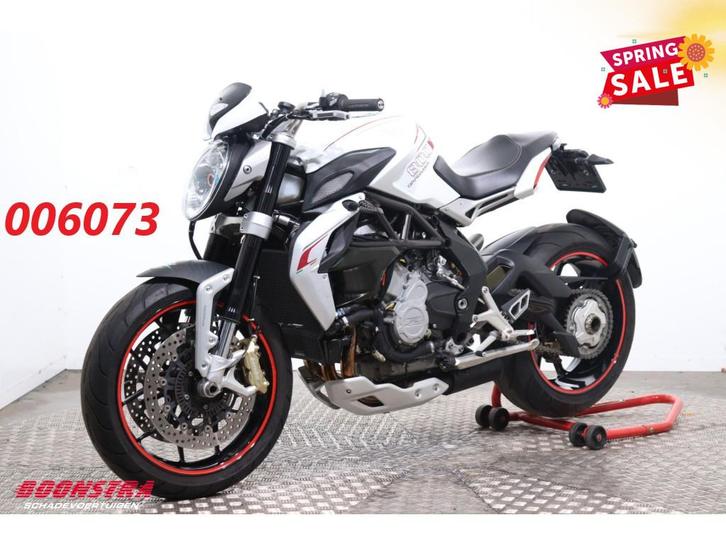 MV Agusta Brutale Dragster 800 ABS Lap Timer Quickshift 19.1, Motoren, Motoren | MV Agusta, Bedrijf, Naked bike, meer dan 35 kW