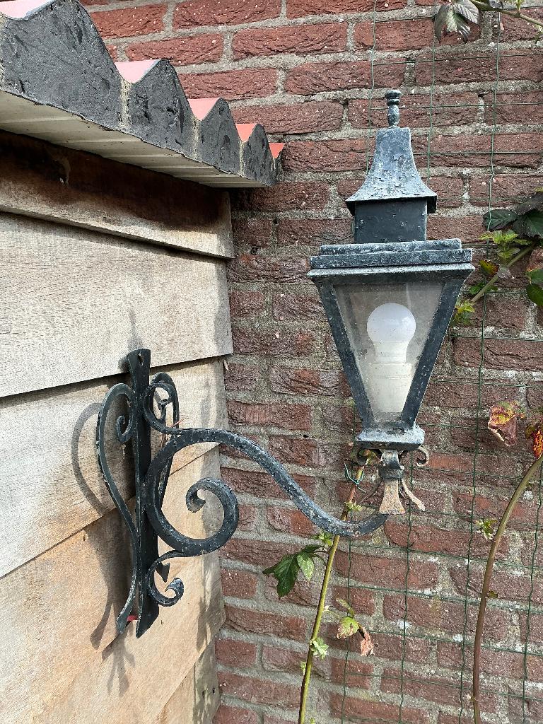 Buiten lantaarn 2 stuks, Gebruikt, Wandlamp, Ophalen of Verzenden, Netvoeding