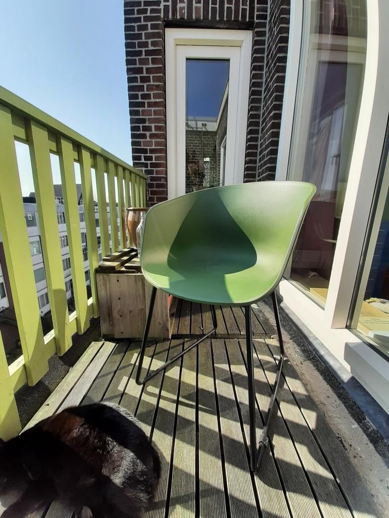 Groene buitenstoel - voor balkon of tuin, Tuin en Terras, Tuinstoelen, Ophalen, Gebruikt, Kunststof
