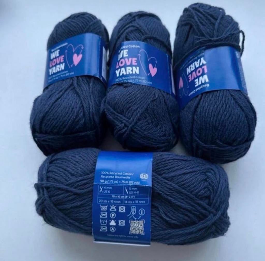 4 bollen We Love Yarn Katoengaren DK - Kleurnr 12 Blauw, Ophalen of Verzenden, Nieuw, Breien of Haken, Wol of Garen