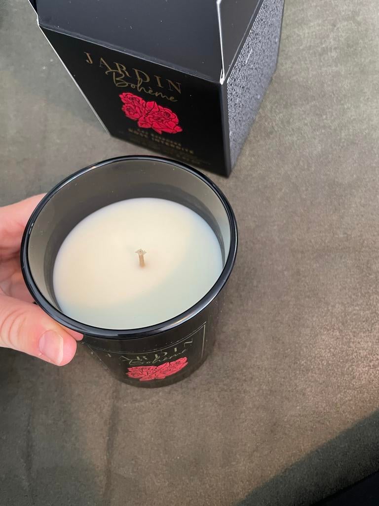 Jardin Bohème Rose Interdite Geurkaars 250gr nieuw, Overige materialen, Zwart, Nieuw, Ophalen of Verzenden