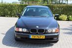BMW 528i Executive 1997, Auto's, BMW, Zwart, 75 €/maand, Grijs, Open dak