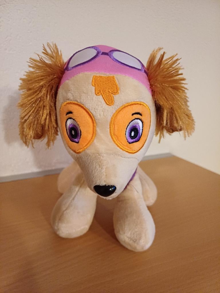 Paw Patrol knuffel Skye, Kinderen en Baby's, Speelgoed | Knuffels en Pluche, Ophalen of Verzenden, Zo goed als nieuw, Hond