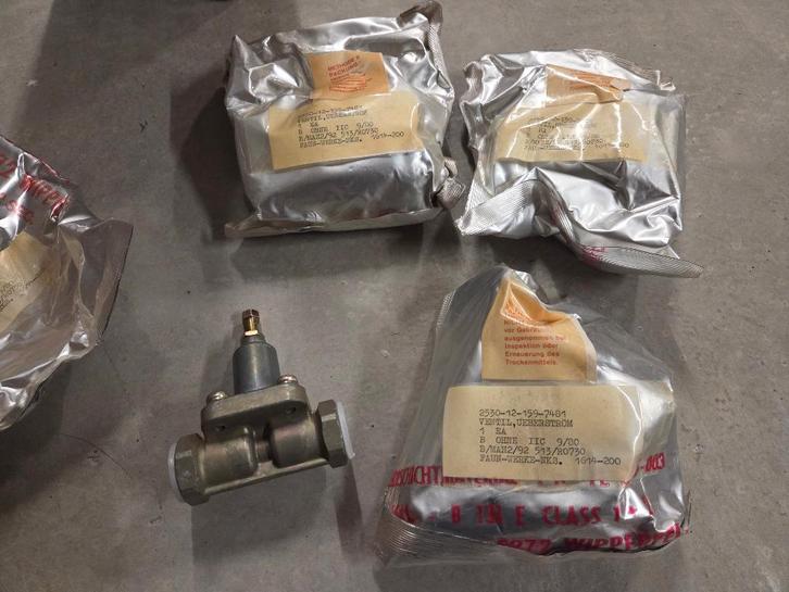 WABCO Uitlaatventiel (4x), Auto-onderdelen, Vrachtwagen-onderdelen, Mercedes-Benz, Uitlaatsystemen, Nieuw, Ophalen of Verzenden