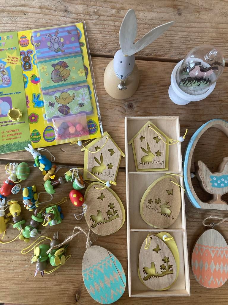 Paas spullen (Intratuin Hema) en puzzeltje, Ophalen, Zo goed als nieuw