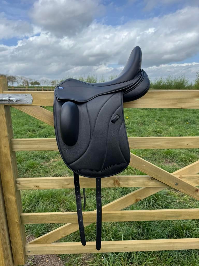 Connect diable, Ophalen of Verzenden, Zo goed als nieuw, Dressuur