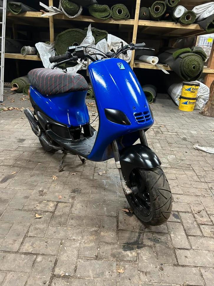 Piagio zip type 3, Fietsen en Brommers, Scooters | Piaggio, Zo goed als nieuw, Zip, Tweetakt, Ophalen of Verzenden