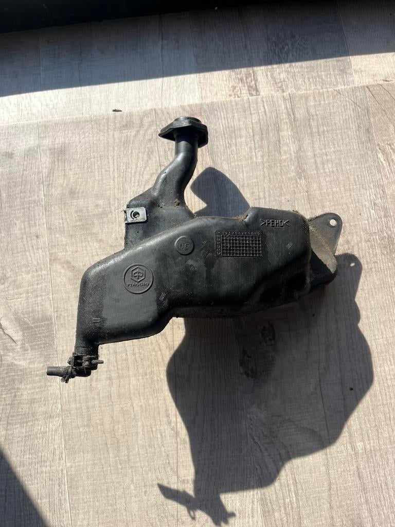 Piaggio Olietank, Ophalen of Verzenden