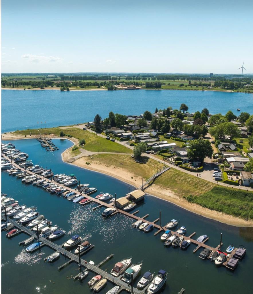 Ferienhaus/ Chalet direkt am Jachthafen/See zu verkaufen, Internet, 2 slaapkamers, Recreatiepark, Gelderland en Veluwe