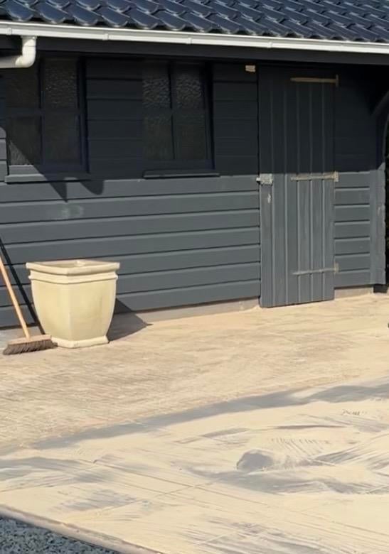 Grote bloempot, 54 cm hoog, 45 cm breed, Tuin en Terras, Bloempotten, Gebruikt, Beton, Binnen, 40 tot 70 cm, 40 cm of meer, Vierkant