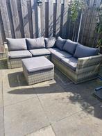 Mooie loungehoek te koop 2x2, Ophalen, Wicker, Hocker