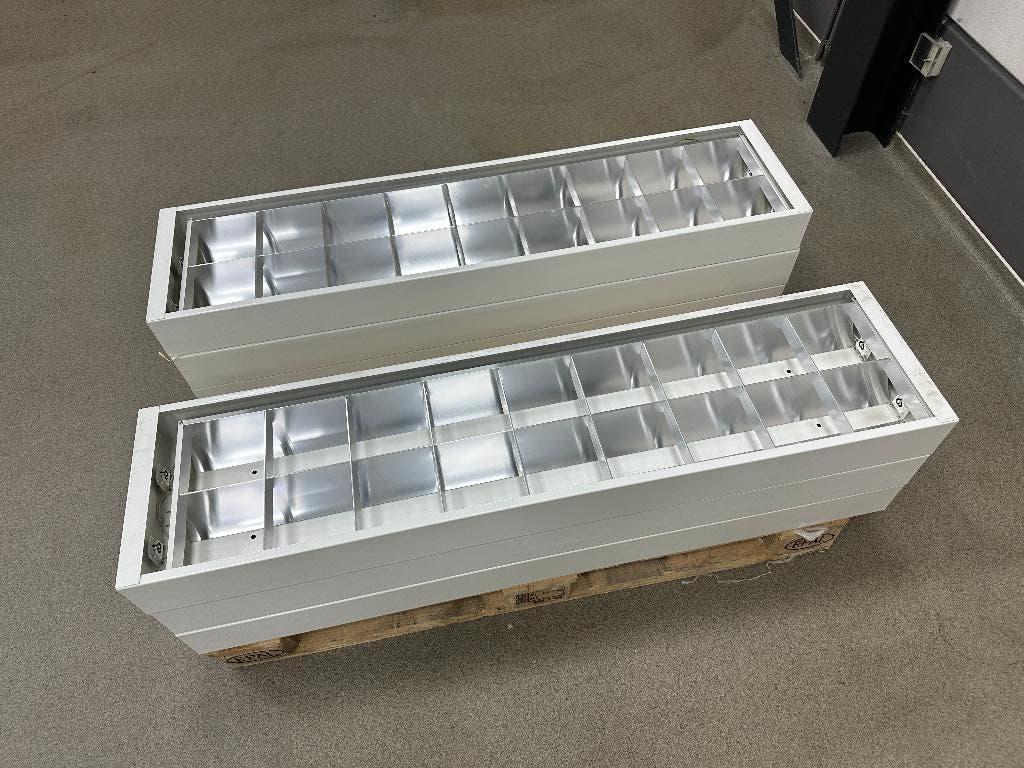 Te koop 6 stuks TL armaturen bakken 2x 36W, Ophalen, Zo goed als nieuw