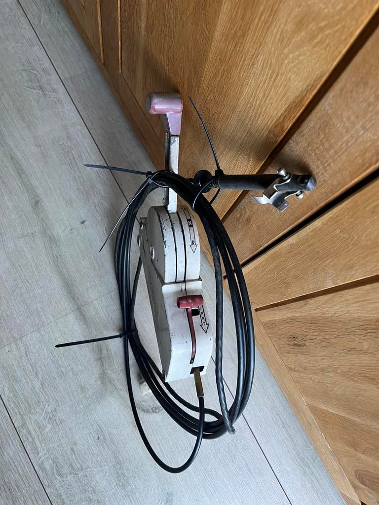 Afstandsbediening OMC EVINRUDE JOHNSON electric shift, Ophalen of Verzenden, Zo goed als nieuw, Motor en Techniek