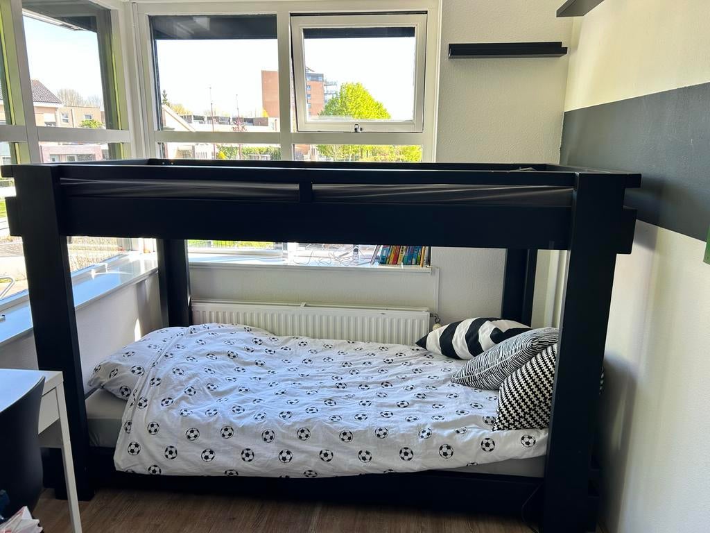 Zwart Hoogslaper Bed  - 108x210 cm, Huis en Inrichting, Slaapkamer | Stapelbedden en Hoogslapers, Ophalen, Hoogslaper, Eenpersoons