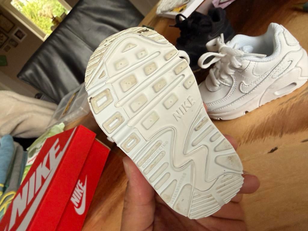 Nike air max 90, Schoentjes, Jongetje of Meisje, Ophalen of Verzenden, Zo goed als nieuw
