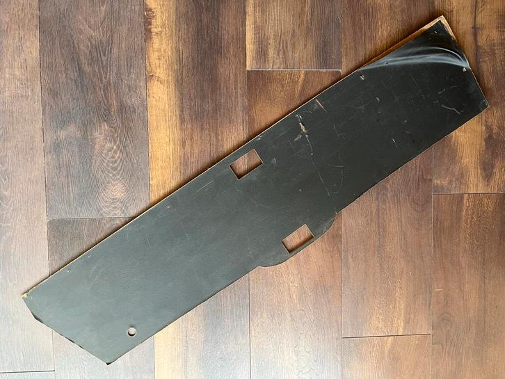 Paneel links achterin VW T2 cargoruimte achter reservewiel, Auto-onderdelen, Interieur en Bekleding, Volkswagen, Gebruikt, Ophalen