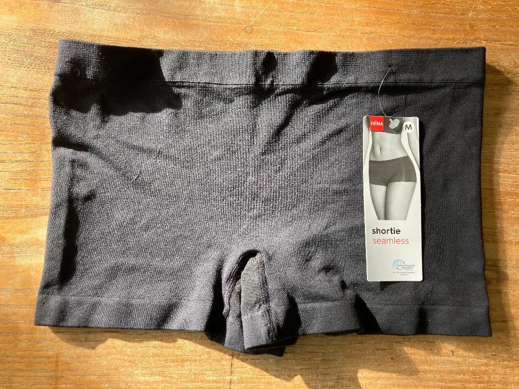 Hema damesboxer naadloos shortie seamless zwart M nieuw, Kleding | Dames, Hema, Ophalen of Verzenden, Zwart, Broekje of Short