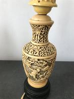 Lampvoet in hars Chinees, Antiek en Kunst, Antiek | Lampen, Ophalen