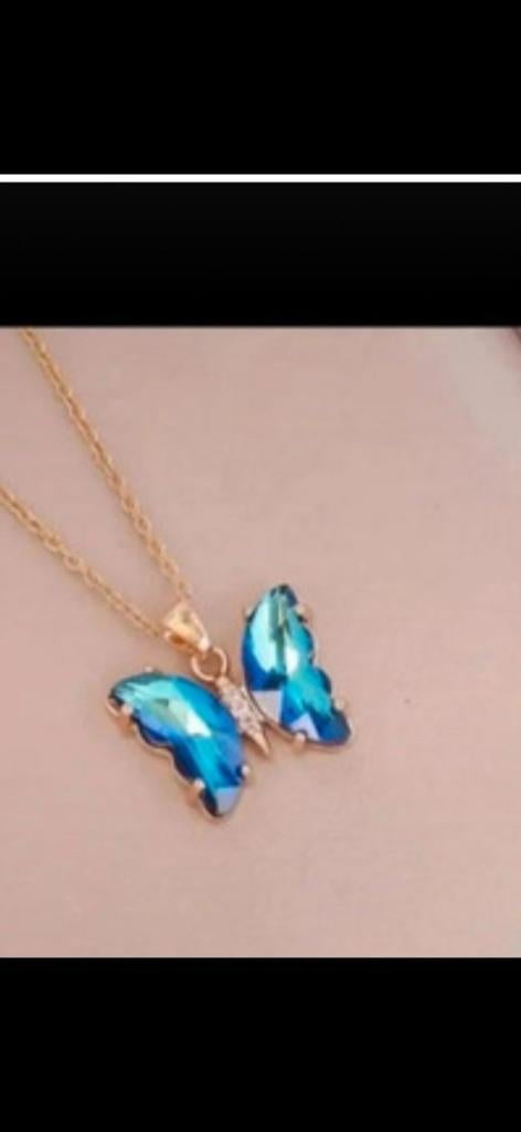 Nieuwe Gouden Ketting met Blauwe Kristallen Vlinder Hanger, Ophalen, Blauw, Nieuw, Met kristal
