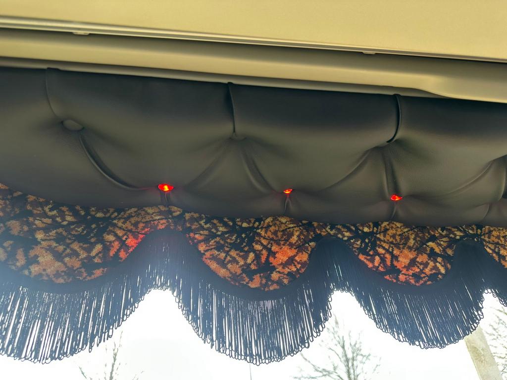 Deens plunch geel volvo fh4/5 Interieur onderdelen, Ophalen, Gebruikt