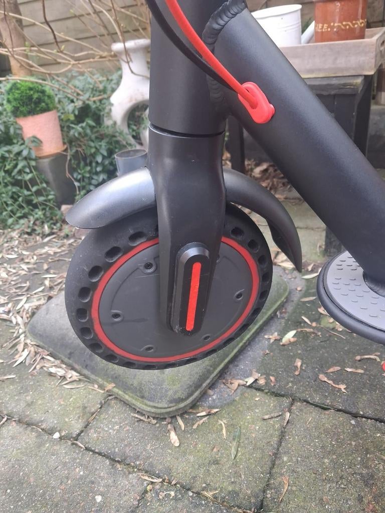 Elektrische step Sunnigoo met oplader, Fietsen en Brommers, Steps, Ophalen, Gebruikt, Elektrische step (E-scooter), Sunnigoo
