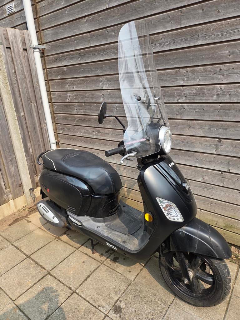 Sym Fiddle 3 uit 2016 met LED verlichting, Ophalen of Verzenden, Gebruikt, Benzine, SYM