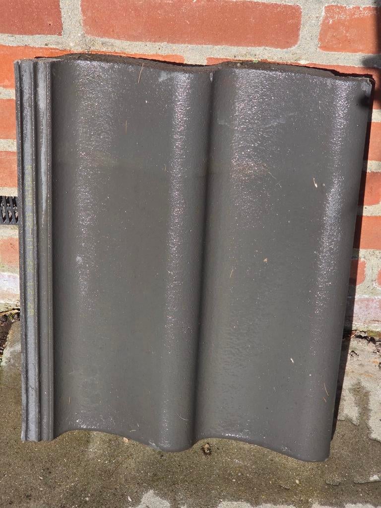 100-110 zo goed als nieuwe dakpannen - grijs, Ophalen of Verzenden