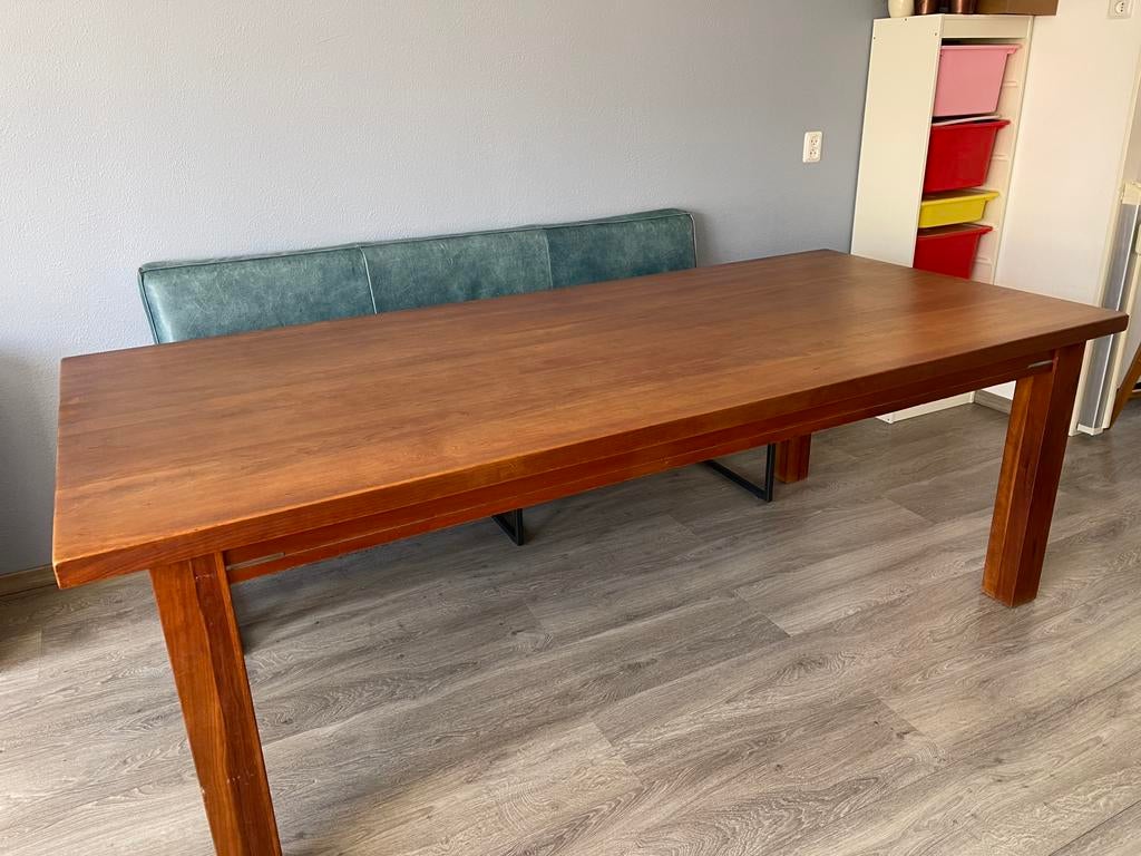 Mooie kersenhouten eettafel met twee stoelen, Huis en Inrichting, Tafels | Eettafels, Ophalen, 200 cm of meer, 50 tot 100 cm, Zo goed als nieuw