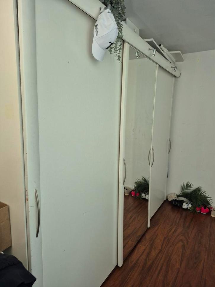 Grote, stevige kledingkast met schuifdeuren, Huis en Inrichting, Kasten | Kledingkasten, Gebruikt, 200 cm of meer, 200 cm of meer