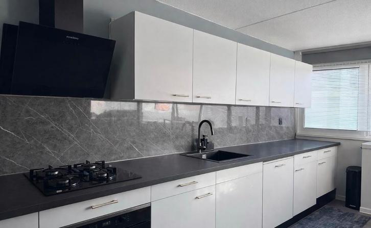 Keukenkast front ruilen voor cashmier of leem kleur, Huis en Inrichting, Keuken | Keukenelementen, Gebruikt, Minder dan 100 cm