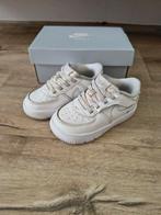 Mooie witte Nike sneakers, maat 25. Force 1 low easyon Nike., Schoenen, Ophalen of Verzenden, Onb, Nike