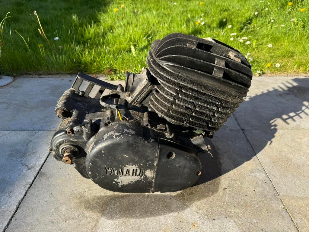 Yamaha DT 250 MX Motorblok, Ophalen
