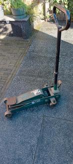 zware autokrik, autoknie en thuiskomer