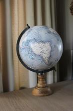 Globe ( wereldbol)., Huis en Inrichting, Woonaccessoires | Wereldbollen, Ophalen of Verzenden, Zo goed als nieuw