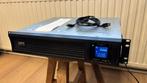 APC Smart-UPS C 1000VA LCD RM 2U 230V, Computers en Software, Noodvoedingen (UPS), Ophalen, Zo goed als nieuw