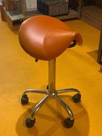 Zadelkruk, verstelbaar, oranje, Huis en Inrichting, Krukjes, Ophalen, Gebruikt, Overige materialen