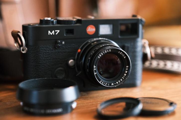 Leica M7 plus Summicron m 50mm f2 v4, Audio, Tv en Foto, Fotocamera's Analoog, Compact, Leica, Ophalen