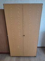 Gratis af te halen: Kasten, zie foto's voor meer info, Ophalen, Gebruikt